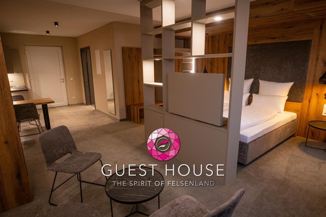 Guesthouse Felsenland Дан Екстер'єр фото
