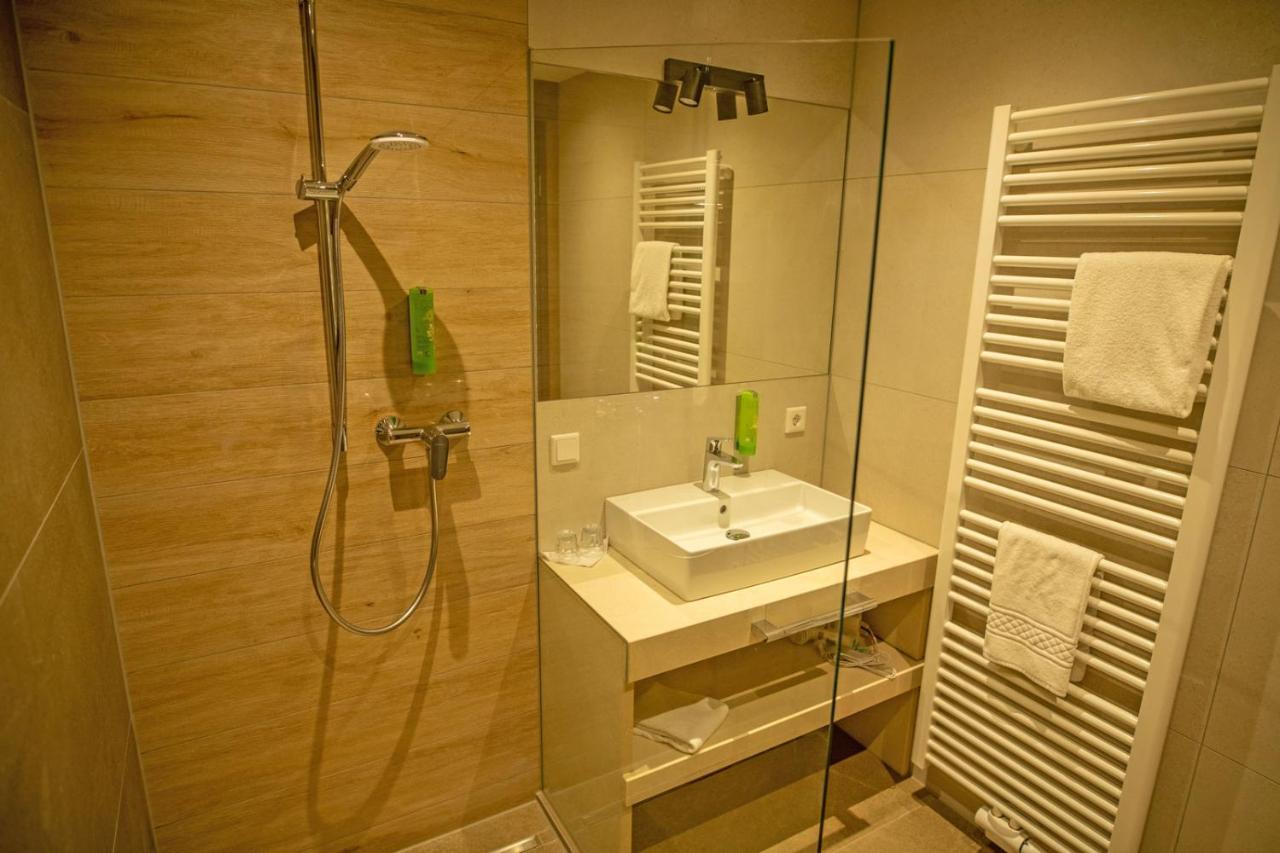 Guesthouse Felsenland Дан Екстер'єр фото
